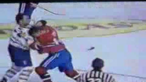 Terry Ryan VS Tie Domi Round 1 Hockey Fight NHL fights 1995-96.MOV