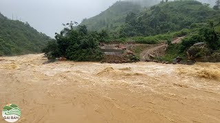 Lũ kéo về ngày một lớn - Bản Chống Chơ bị cô lập ngày thứ 2 không cách  nào đi ra khỏi bản được