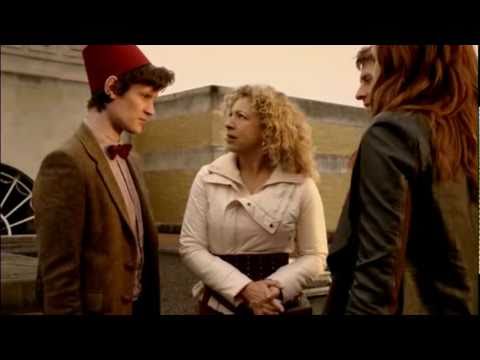 DOCTOR WHO - The Fez