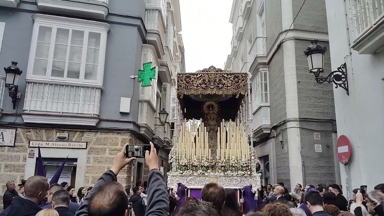 Virgen de las Lágrimas Columna 2025 Cádiz.