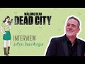 Negan en roue libre ! Jeffrey Dean Morgan balance tout sur THE WALKING DEAD : DEAD CITY