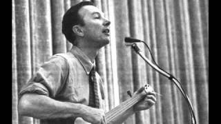 Video thumbnail of "Pete Seeger-Where Have all the Flowers Gone"