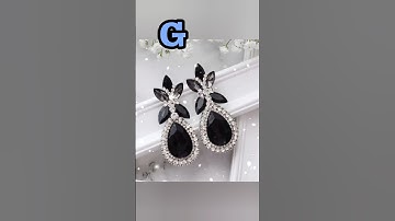 Beautiful Korean earrings 😍 girls don