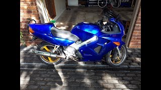 2000 Honda VFR800 Review - The perfect all rounder?