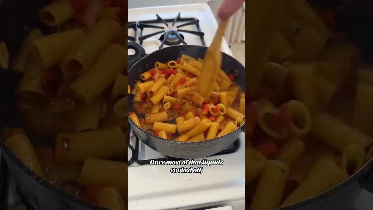 @zachs.foods love a good one pot meal! 😋 #onepot #easymeal #easyrecipe @zachs.foods love a good one pot meal! 😋 #onepot #easymeal #easyrecipe