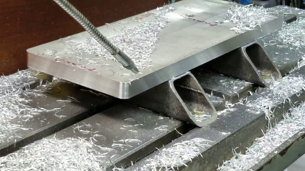 My 671 Blower rebuild, Part 15 Custom machining a Magnesium carb