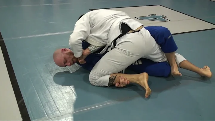 Chad Connolly v Levi Salinas @ Memphis, TN Champio...