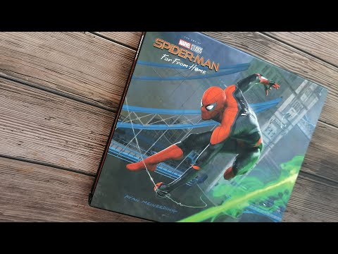 Book Flip Through] 📚 Spider-Man: Far From Home - The Art of