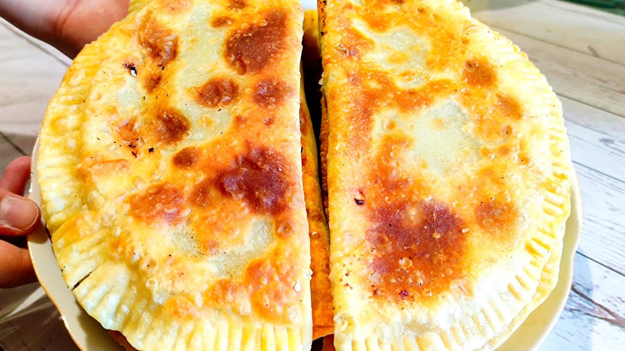 ДОБАВИЛА В ТЕСТО УКСУС И ПОСМОТРИТЕ ЧТО ПОЛУЧИЛОСЬ,ЧЕБУРЕКИ СОЧНЫЕ ...