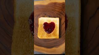 Easy Jam Heart Toast Hack ❤️ #lifehacks #cookinghacks
