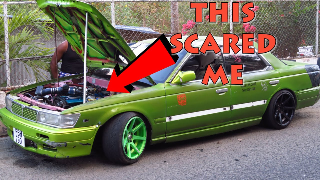 YOU WONT BELIEVE WHAT IS IN THIS CAR..(it scared me) YouTube