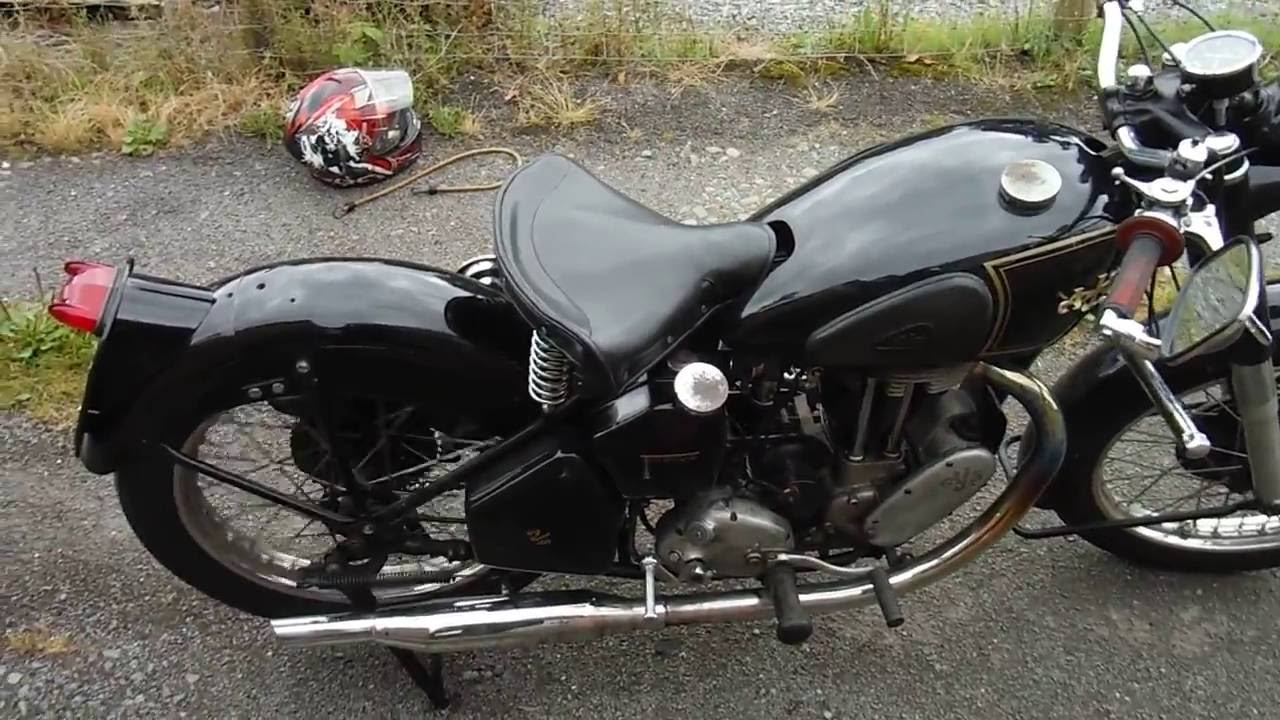 AJS 500 Model 18 from 1952 runs again at Performance Classics.