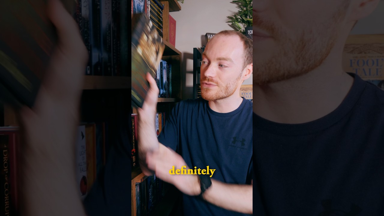 Если вам понравилась эта фэнтезийная книга, то вам стоит её прочитать!