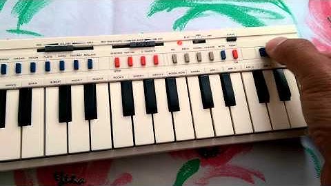 Vintage Casio PT-20 Electronic Musical Instrument Demo