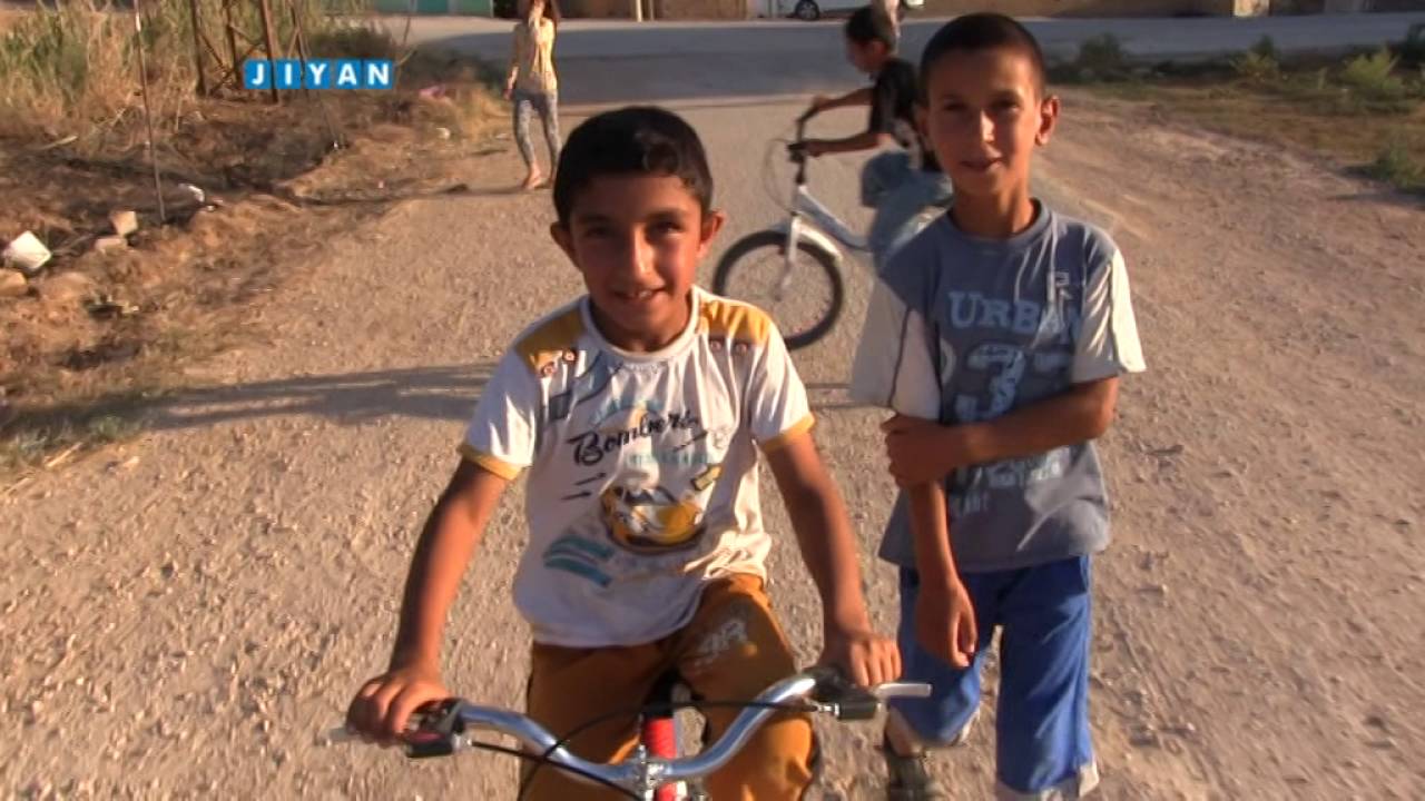 Ji Aş û Bajar - Gundê Qubikê - Qoser