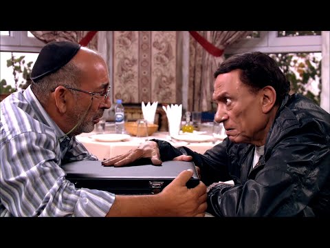 أنا عاوزك تربي زبون أصعب صفقة عملها الزعيم مع ابو فادية مستحيل تعرف تغلب يهودي شوف عمل فيه ايه