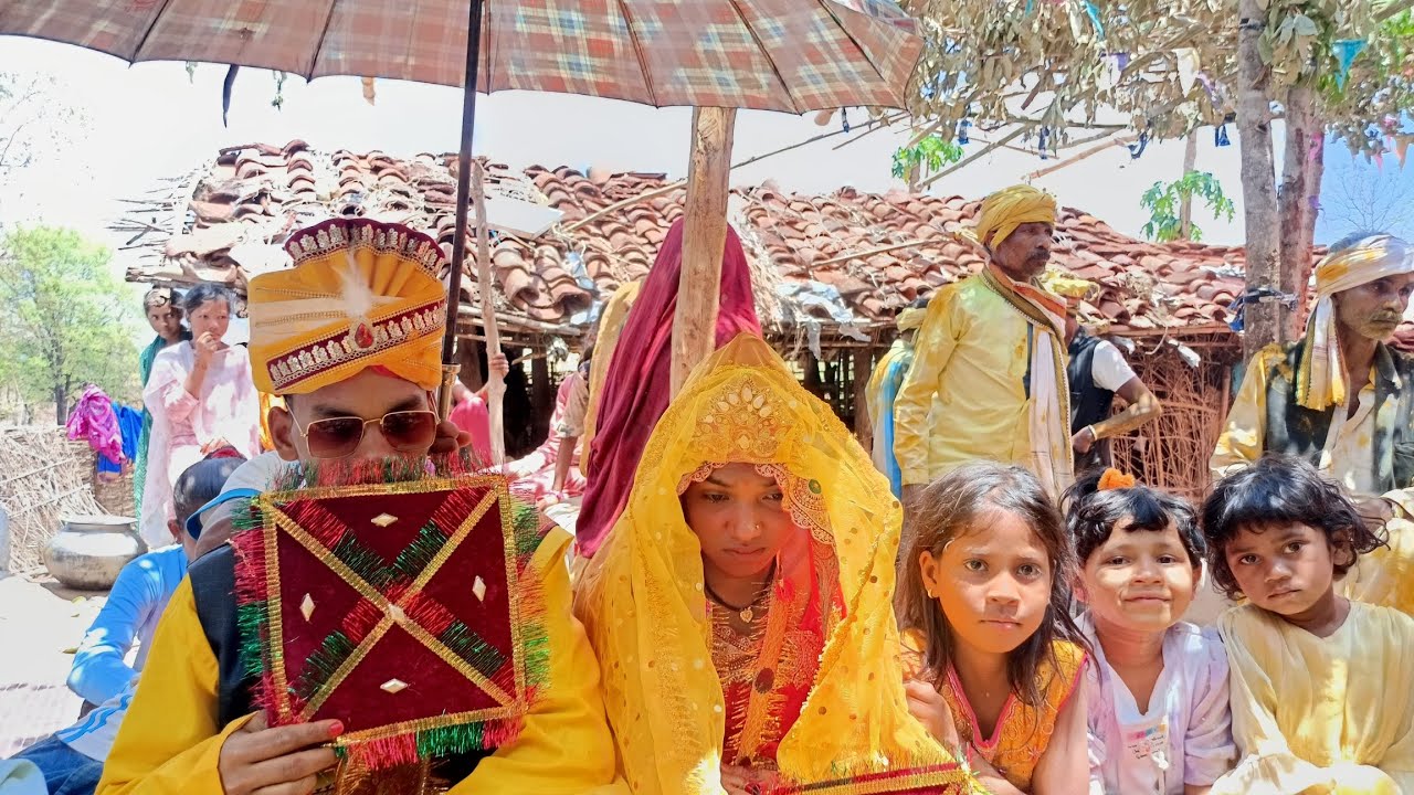Hamre gondi// samja ki shadi // geet  Reena// dadariya// gondi Samaj// दुल्हन का गीत विदाई वीडियो 👰