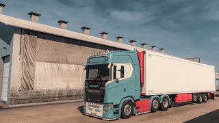 Beni Sever Sanmıştım.. W/ . Resimi