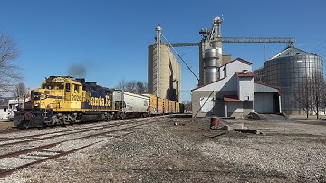 Santa Fe GP20 on the Napoleon, Defiance & Western at Antwerp, Ohio