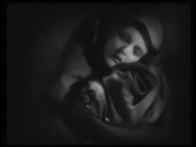 Ver Buzz Kull - Existence en YouTube Ver Buzz Kull - Existence en YouTube