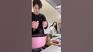 He broke spaghetti and SHE TOOK REVENGE @Seungjaenim