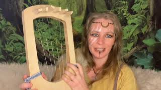 What is a Lyre?  And how do you play it?