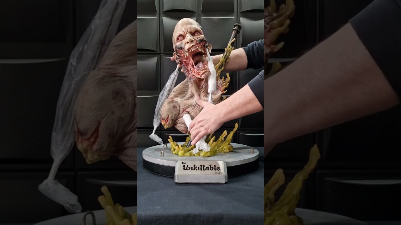 Unboxing Bust 1:1 Zombie The Unkillable (ECC) 