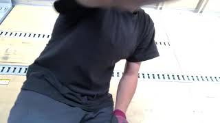 荷台の床にロウを塗ってみた❓撒いてみた❓🤣🤣🤣 ガッキー時計 検索動画28 荷台の床にロウを塗ってみた❓撒いてみた❓🤣🤣🤣 ガッキー時計 検索動画 28
