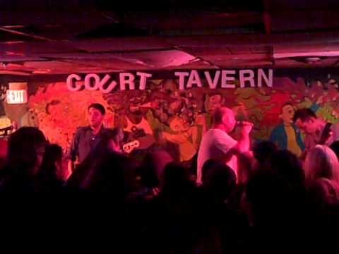 Samiam - She Found You @ The Court Tavern 10/15/10
