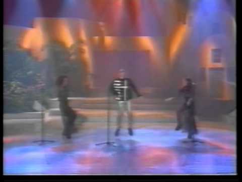 THE SACADOS - MAS DE LO QUE TE IMAGINAS & RITMO DE LA NOCHE - YouTube