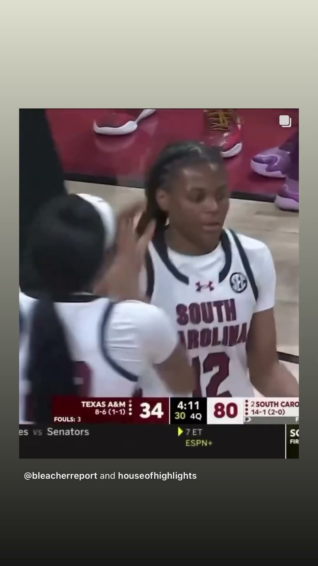 Look at her speed #hoodnews #milaysiafulwiley #southcarolina #basketball #shortvideo #omg #how #wow