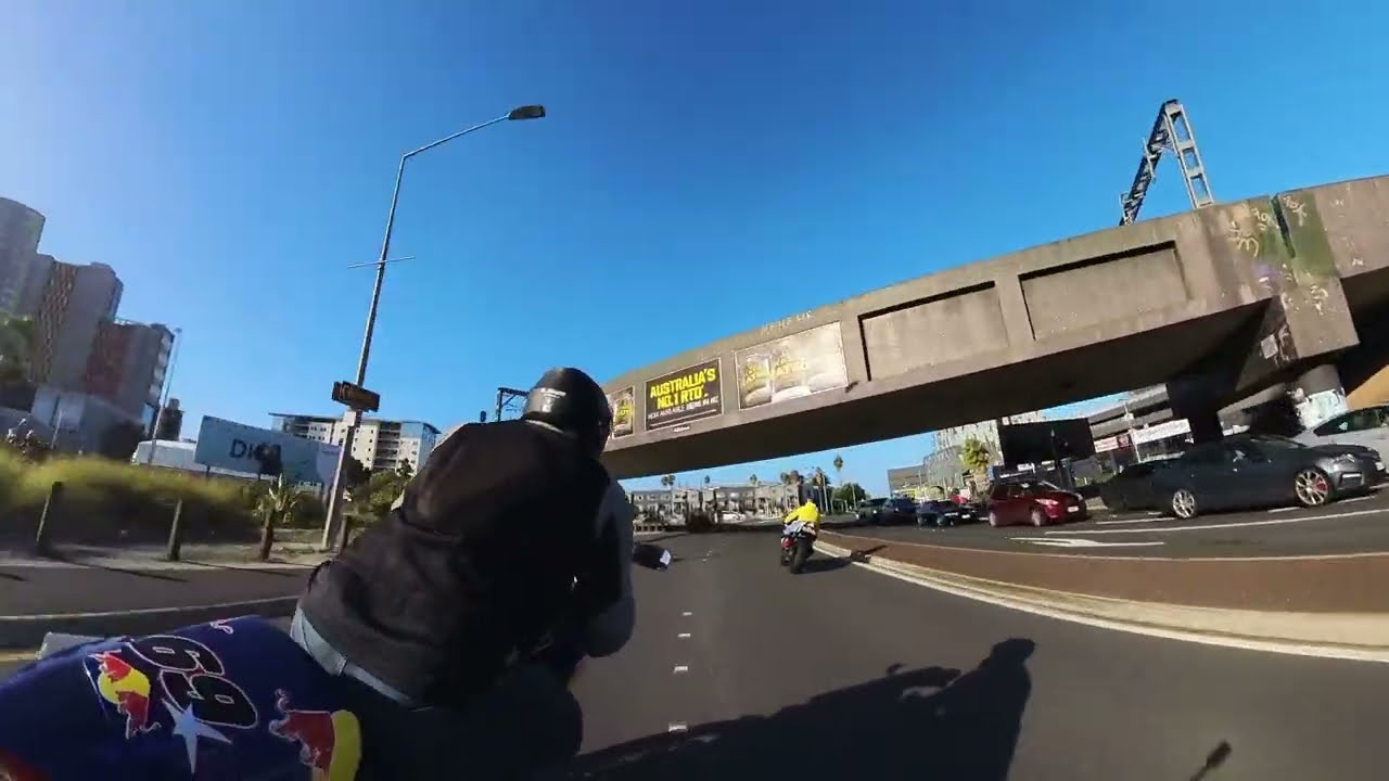 Smoked by a S 1000R, flanked by a Ducati V4 - awesome