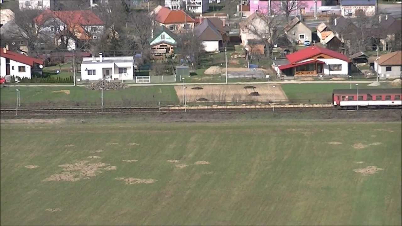 ZSSK 754.053-7 na R 813 Sitno