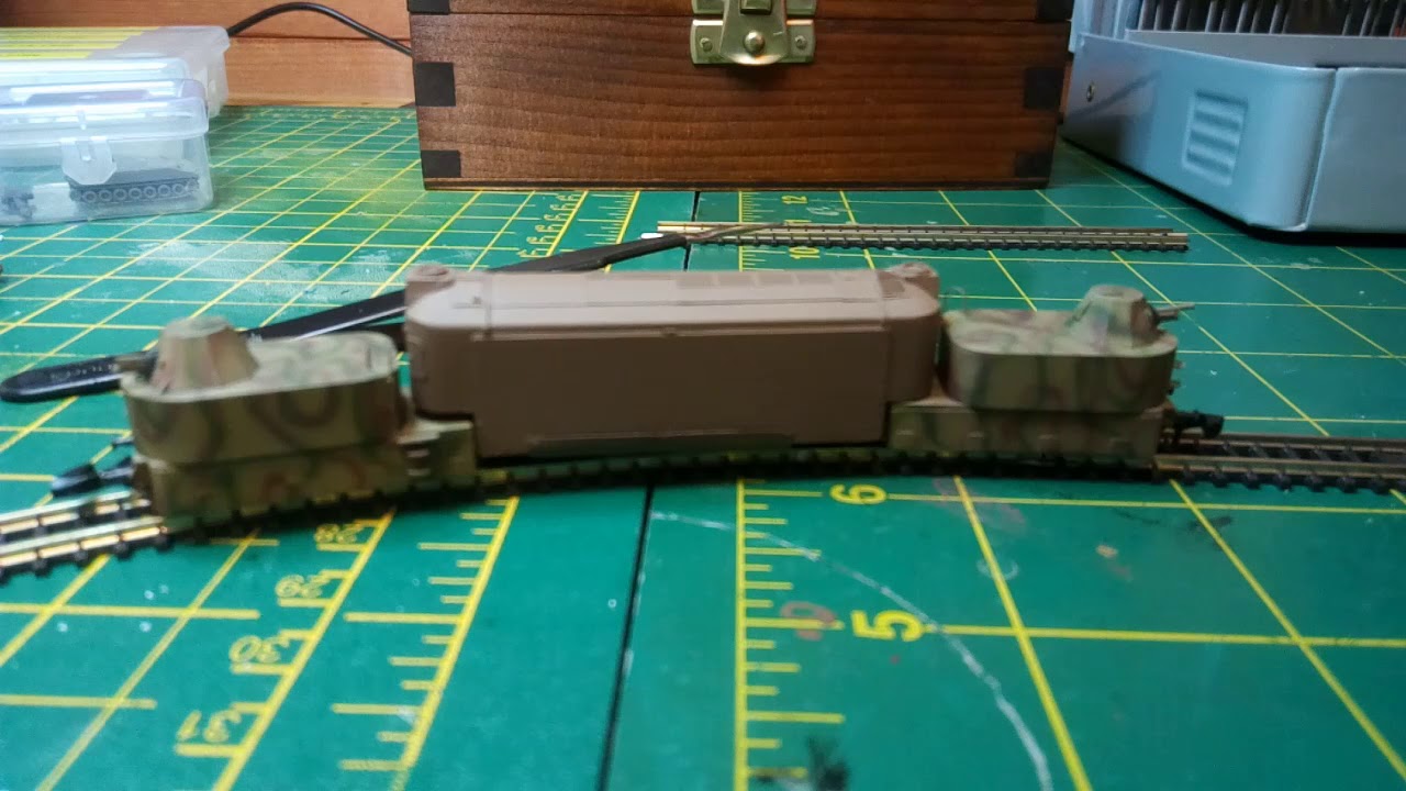 Z-Panzer 1:220 Scale Z Gauge US Tank & Armor Models - Compatible With Märklin 82229 Tracks