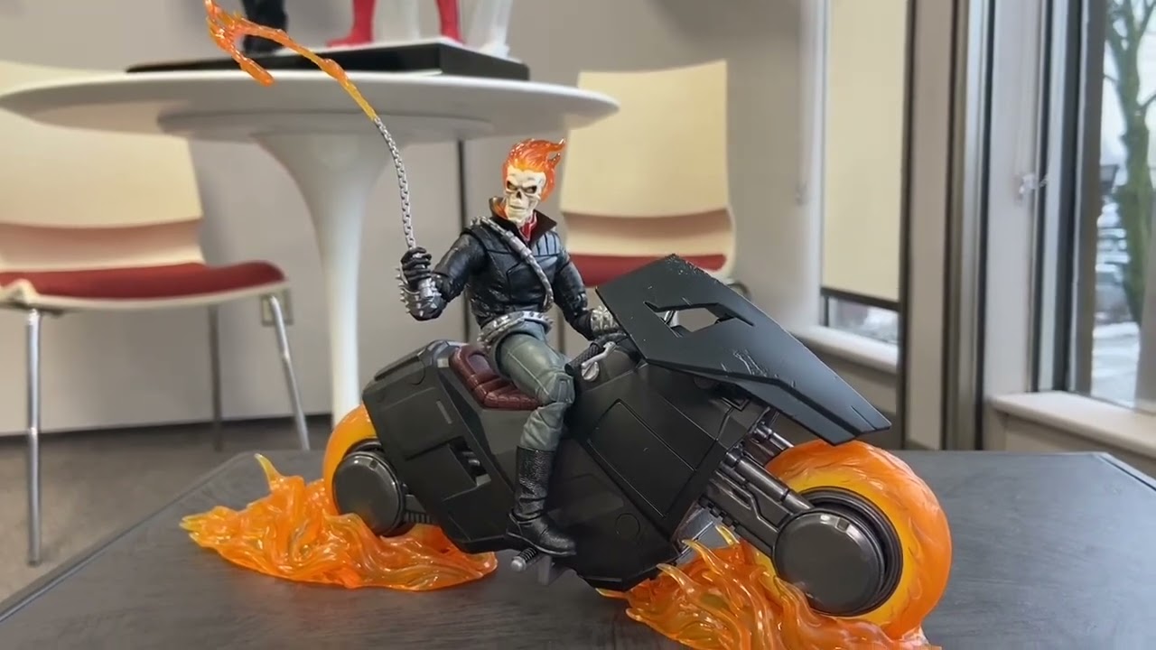 New Marvel Legends Ghostrider with motorcycle Danny quick look in