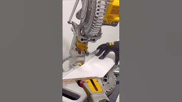 Easy 45° baseboard transition around obstacles!  👉 Gpr3Carpentry🔨 #tools #tips #viral #diycrafts