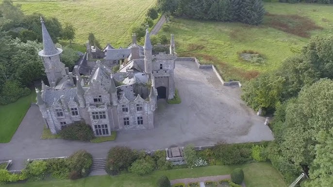 Ecclesgreig Castle aerial view