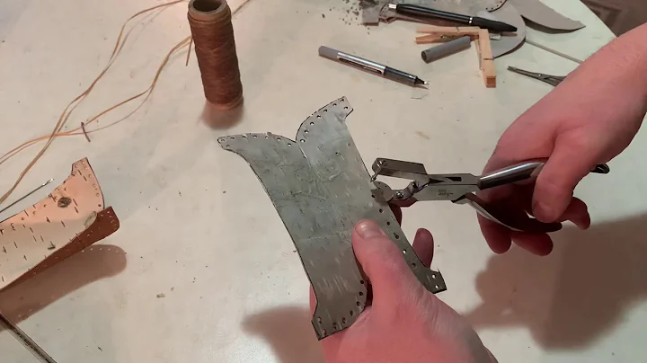 Mini Birch Bark Canoe Making (Part 1)