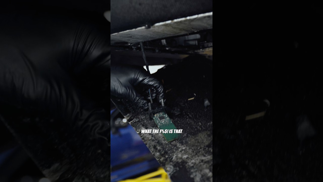 Интересный разбор McLaren MP4-12C 🔧