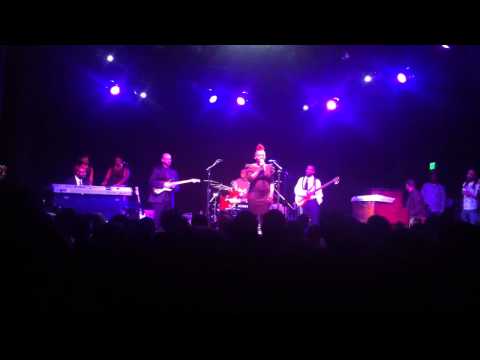 Ledisi — Ledisi Alright w/ Kelly Price