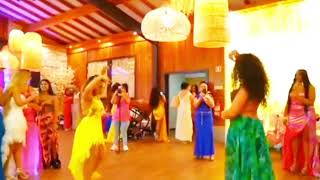 Gitanas Guapas De Fiesta Bailando Rumba Espectacular Con Alegria