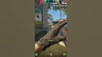 CS2 IS BROKEN??? #cs2 #shorts #glitch #csgo