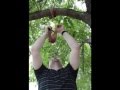 How to hang a swing from a tree, safely and easily! How to hang a swing from a tree, safely and easily!
