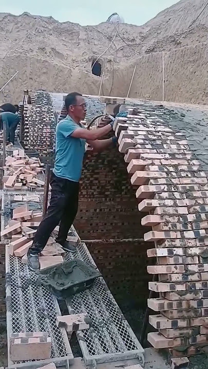 Download lagu High-Quality Arch Construction by Skilled Labor - Good tools make work easy