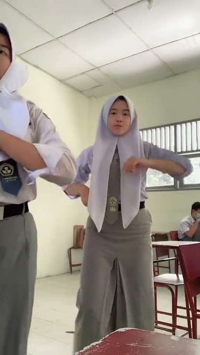 Tiktok Jilbab SMA Ketat semok menonjol#shorts