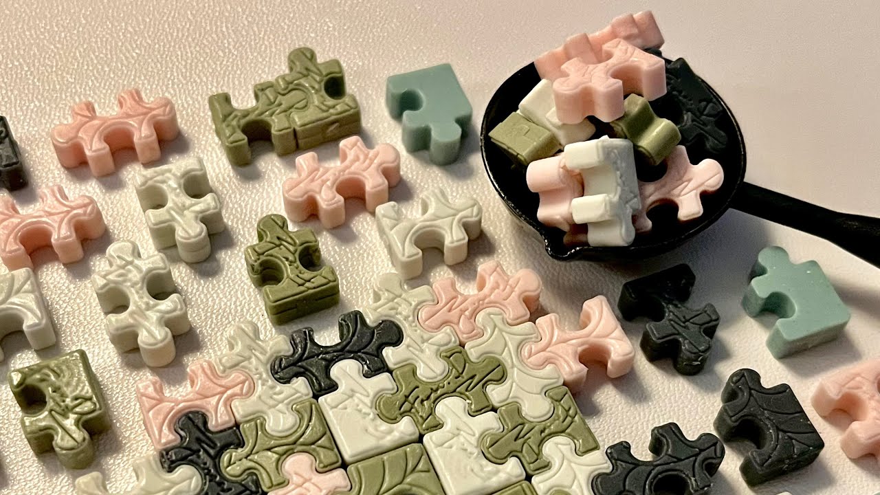 Я попробовала использовать силиконовый воск с деталями пазла.