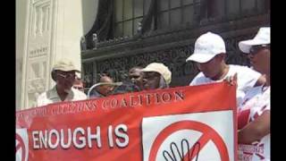 More than 39,000 petitions delivered to Gov. Jindal demanding he accept stimulus funds