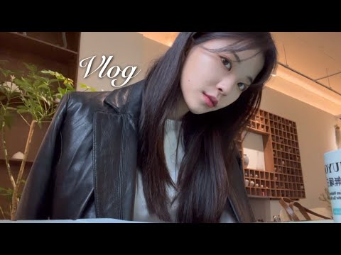 [Vlog] 복작복작 내 일상(ft.축구) ̆̈| 밥보다 빵 🥐 | 첫 언박싱(LE17,오브네어,헬리녹스) | 대전 나들이(한밭수목원,시오네,고소한 식물원)