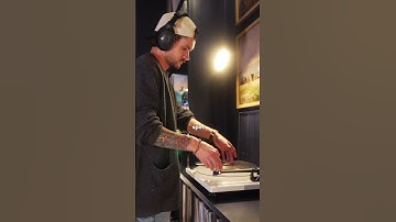 Music hits different when you’re really tuned in | Sennheiser