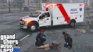 GTA 5 Paramedic Mod Saving Lives In The Rain With A Ford F-450 Ambulance